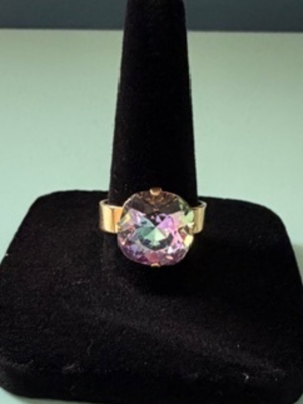 Adjustable purple/pink gemstone ring